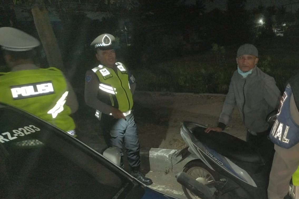 Ciptakan Rasa Aman, Satlantas Polres Lombok Barat Sisir Titik Rawan di Bypass BIL 1 dan 2