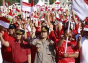 Semarakkan HUT ke-81 RI, Kapolres Sumbawa Barat Hadiri Pembagian Bendera Merah Putih di KTC