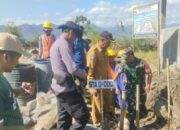 Hadiri Peletakan Batu Pertama Pembayaran Dam Sampalu, Bhabinkamtibmas Polsek Madapangga Imbau Warga Jaga dan Sukseskan Program Irigasi