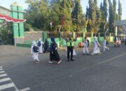 Hadir di Tengah Masyarakat, Lantas Polsek Rasanae Barat Berikan Pelayanan Pagi