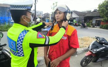 Tingkatkan Kesadaran Berlalu Lintas, Sat Lantas Polres Sumbawa Barat Gelar Kampanye Keselamatan dan Edukasi Masyarakat