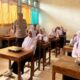 Pastikan Penyaluran MBG Tepat Sasaran dan Aman Bhabinkamtibmas Polsek Donggo Laksanakan Pengamanan dan Monitoring