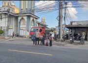 Sambang Warga Jelang Salat Jumat, Bhabinkamtibmas Desa Wanasaba Imbau Tertib Lalu Lintas dan Dukung Swasembada Pangan