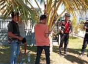 Patroli Dialogis di Telaga Bertong, Polisi Sapa Warga dan Pelaku UMKM Sampaikan Pesan Kamtibmas